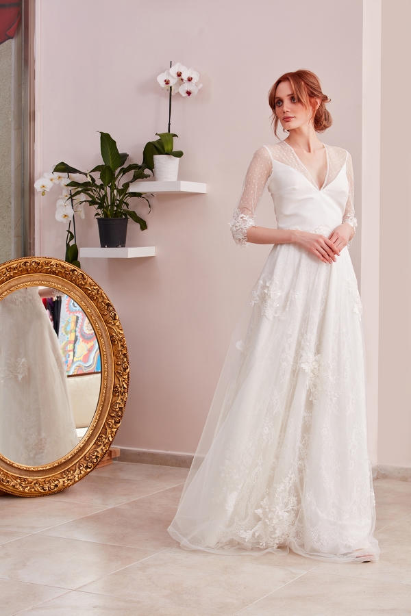Custom Design Wedding Dresses - Free and fast delivery to all around the world. The best quality and affordable wedding dresses in SerapStyle.